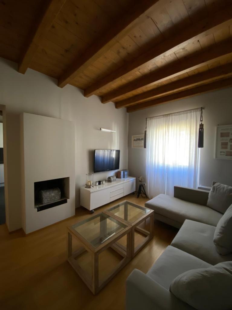 Marghera 37 Modern Mailand